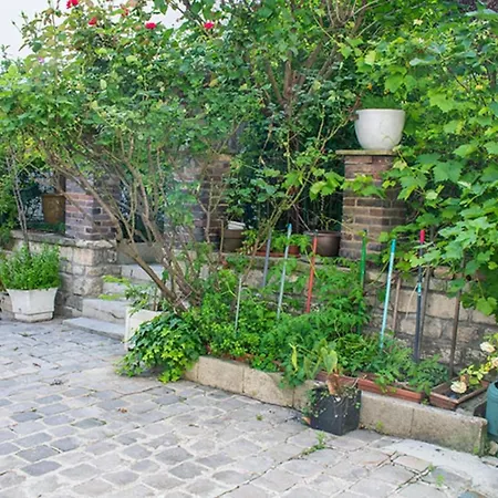 Apartman Studio Near Paris *
